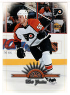 Chris Gratton - Philadelphia Flyers (NHL Hockey Card) 1997-98 Leaf # 27 Mint