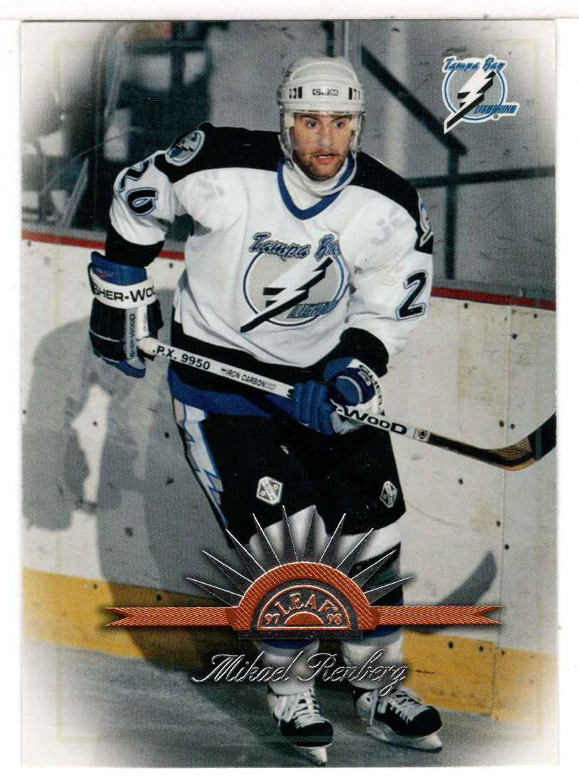 Mikael Renberg - Tampa Bay Lightning (NHL Hockey Card) 1997-98 Leaf # 38 Mint