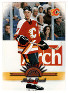 Andrew Cassels - Calgary Flames (NHL Hockey Card) 1997-98 Leaf # 106 Mint