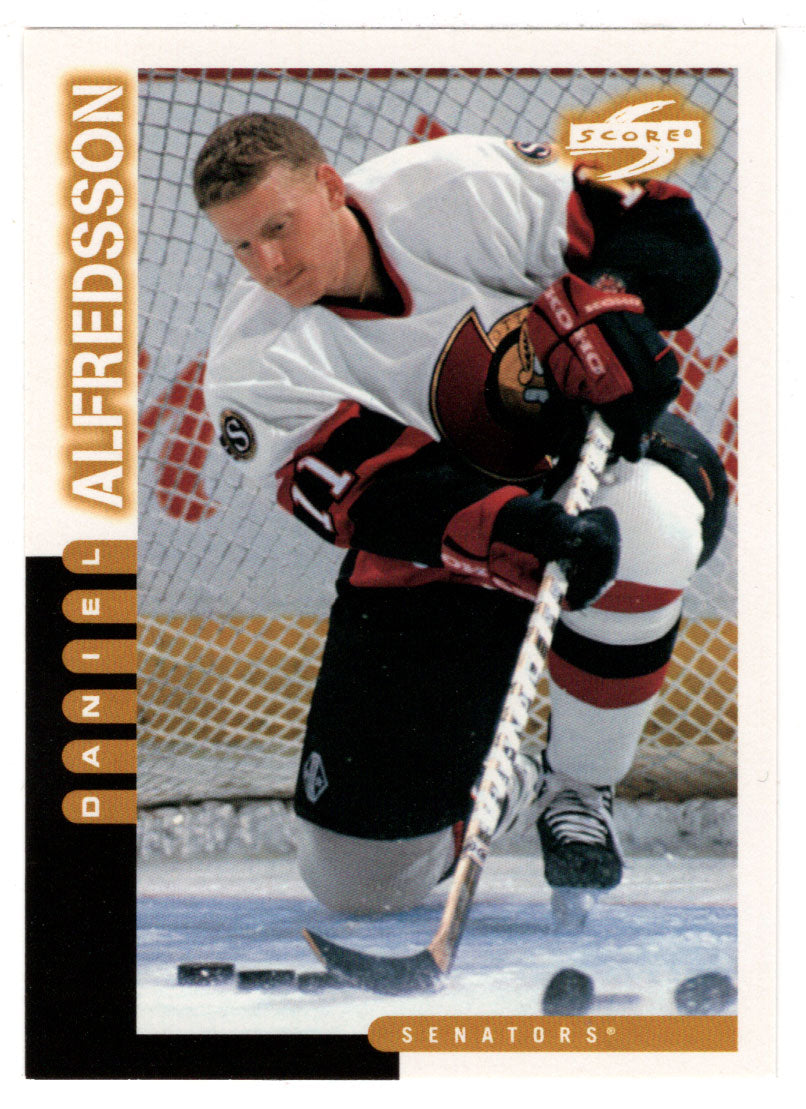 Daniel Alfredsson - Ottawa Senators (NHL Hockey Card) 1997-98 Score # 131 Mint