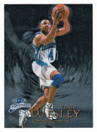 David Wesley - Charlotte Hornets (NBA Basketball Card) 1998-99 Fleer Brilliants # 33 Mint