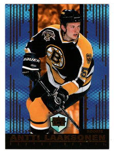 Antti Laaksonen RC - Boston Bruins (NHL Hockey Card) 1998-99 Pacific Dynagon Ice # 12 Mint