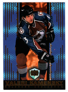 Valeri Kamensky - Colorado Avalanche (NHL Hockey Card) 1998-99 Pacific Dynagon Ice # 49 Mint