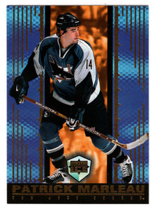 Patrick Marleau - San Jose Sharks (NHL Hockey Card) 1998-99 Pacific Dynagon Ice # 167 Mint