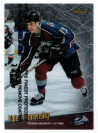 Valeri Kamensky - Colorado Avalanche (NHL Hockey Card) 1998-99 Topps Finest # 43 Mint