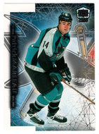 Patrick Marleau - San Jose Sharks (NHL Hockey Card) 1999-00 Pacific Dynagon Ice # 173 Mint