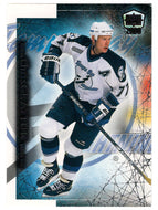 Chris Gratton - Tampa Bay Lightning (NHL Hockey Card) 1999-00 Pacific Dynagon Ice # 180 Mint