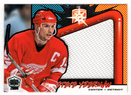 Steve Yzerman - Detroit Red Wings (NHL Hockey Card) 1999-00 Pacific Dynagon Ice - Lamplighter Net-Fusions  # 9 Mint