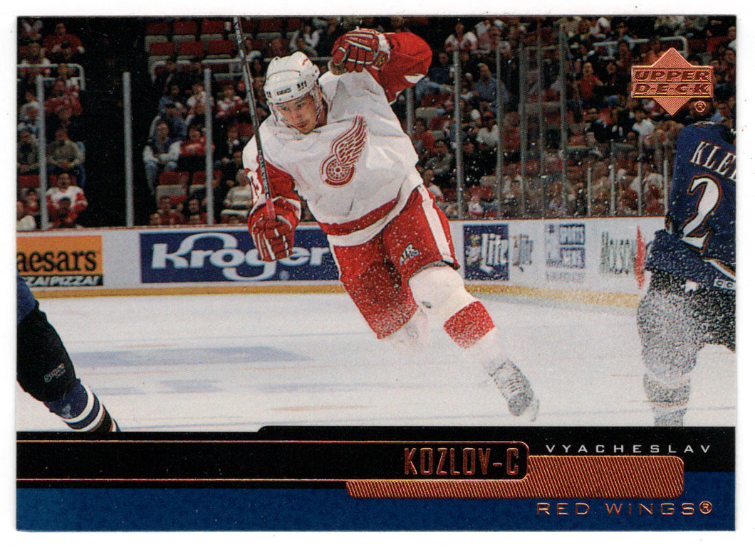 Vyacheslav Kozlov - Detroit Red Wings (NHL Hockey Card) 1999-00 Upper Deck # 53 Mint