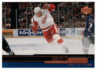 Vyacheslav Kozlov - Detroit Red Wings (NHL Hockey Card) 1999-00 Upper Deck # 53 Mint