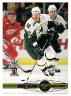 Mike Keane - Dallas Stars (NHL Hockey Card) 2000-01 Pacific # 132 Mint