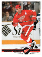 Brendan Shanahan - Detroit Red Wings (NHL Hockey Card) 2000-01 Pacific # 158 Mint