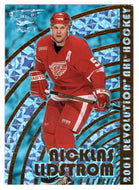 Nicklas Lidstrom - Detroit Red Wings (NHL Hockey Card) 2000-01 Pacific Revolution # 52 Mint