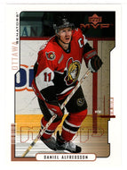 Daniel Alfredsson - Ottawa Senators (NHL Hockey Card) 2000-01 Upper Deck MVP # 122 Mint