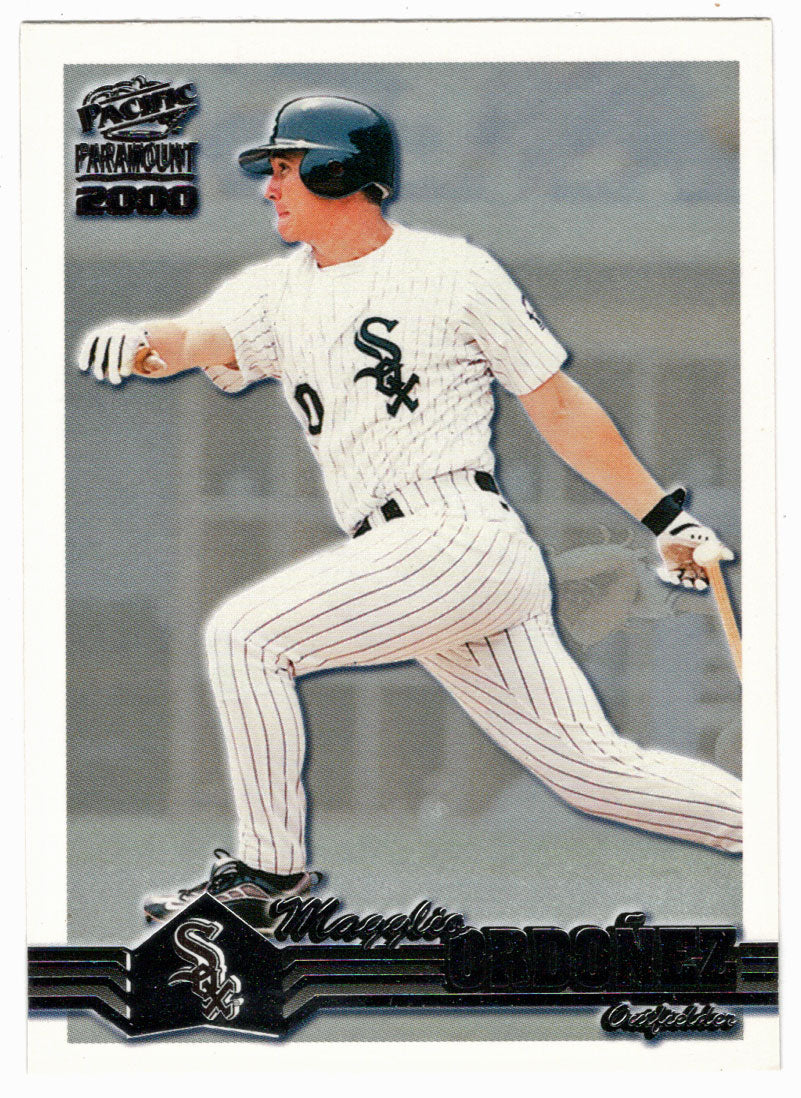 Magglio Ordonez - Chicago White Sox (MLB Baseball Card) 2000 Pacific Paramount # 56 Mint