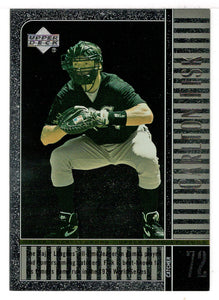 Carlton Fisk - Chicago White Sox (MLB Baseball Card) 2000 Upper Deck Legends # 83 Mint