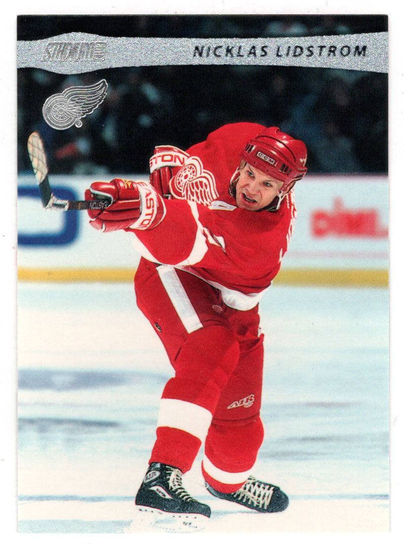Nicklas Lidstrom - Detroit Red Wings (NHL Hockey Card) 2001-02 Topps Stadium Club # 81 Mint