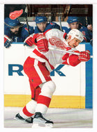 Nicklas Lidstrom - Detroit Red Wings (NHL Hockey Card) 2002-03 Topps Stadium Club # 3 Mint