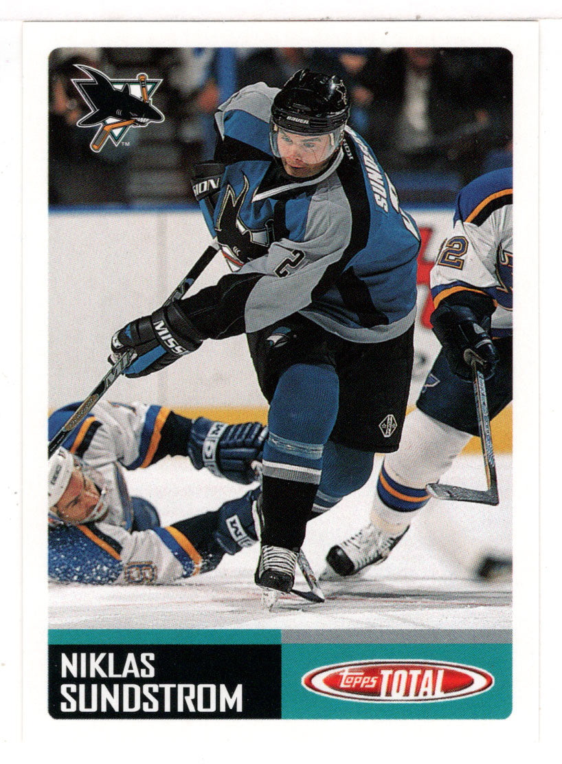 Niklas Sundstrom - San Jose Sharks (NHL Hockey Card) 2002-03 Topps Total # 181 Mint