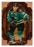 Patrick Marleau - San Jose Sharks (NHL Hockey Card) 2008-09 Upper Deck Artifacts # 16 Mint