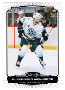 Alexander Wennberg - Seattle Kraken (NHL Hockey Card) 2022-23 O-Pee-Chee # 32 Mint