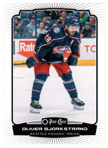 Oliver Bjorkstrand - Seattle Kraken (NHL Hockey Card) 2022-23 O-Pee-Chee # 107 Mint