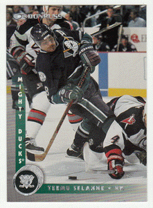 Teemu Selanne - Anaheim Mighty Ducks (NHL Hockey Card) 1997-98 Donruss # 159 Mint