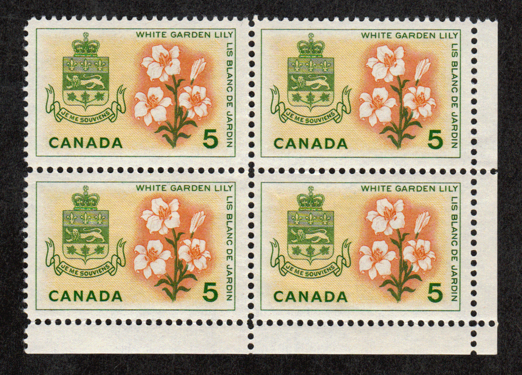 Canada #  419 - Provincial Flowers and Coat of Arms - Quebec - Plate Block - Lower Right - Series Gutter Block