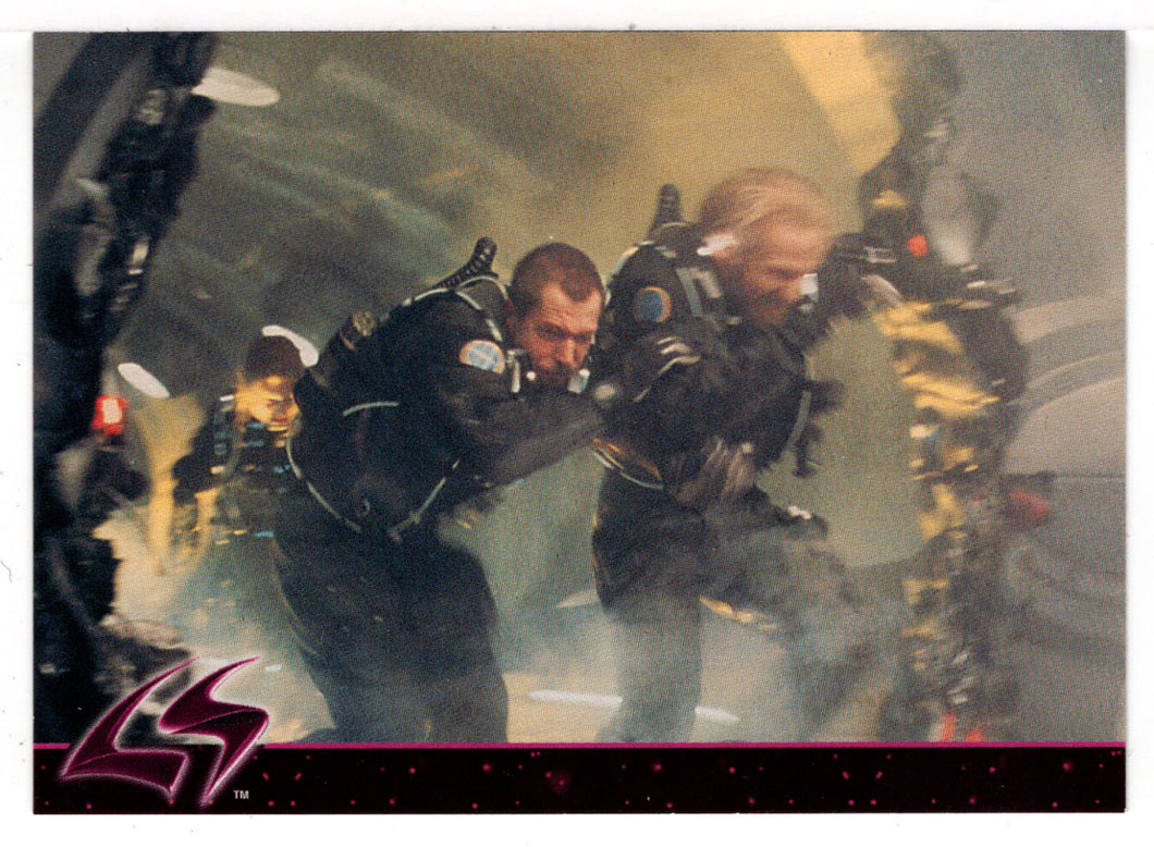 Let's Move! (Trading Card) Lost in Space - The Movie - 1998 Inkworks # 33 - Mint