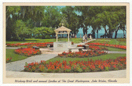 Lake Wales, Florida, USA - Wishing Well Vintage Original Postcard # 0007 - Post Marked December 23, 1968