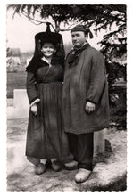 Load image into Gallery viewer, Couple at Bourg-en-Bresse, Auvergne-Rhône-Alpes, France Vintage Original Postcard # 0729 - 1950's
