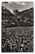 Load image into Gallery viewer, Meiringen, Bern, Switzerland Vintage Original Postcard # 0730 - July 24, 1956
