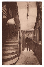 Load image into Gallery viewer, Ye Olde Cheshire Cheese House, London, England Vintage Original Postcard # 0821 - New - 1940's
