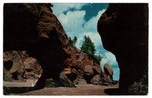 Load image into Gallery viewer, Hopewell Cape, New Brunswick, Canada - The Rocks Vintage Original Postcard # 4700 - New - 1960&#39;s
