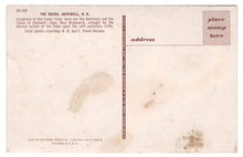 Load image into Gallery viewer, Hopewell Cape, New Brunswick, Canada - The Rocks Vintage Original Postcard # 4700 - New - 1960&#39;s
