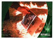 Responding to the Signal (Trading Card) Roswell Season 1 - 2000 Inkworks # 50 - Mint