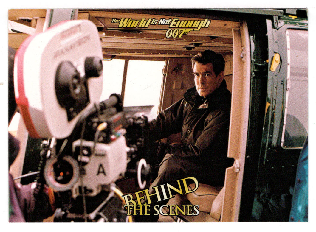 Girl  A New Kind of Bond (Trading Card) James Bond - The World Is Not Enough -  Behind the Scenes - 1999 Inkworks # 73 - Mint